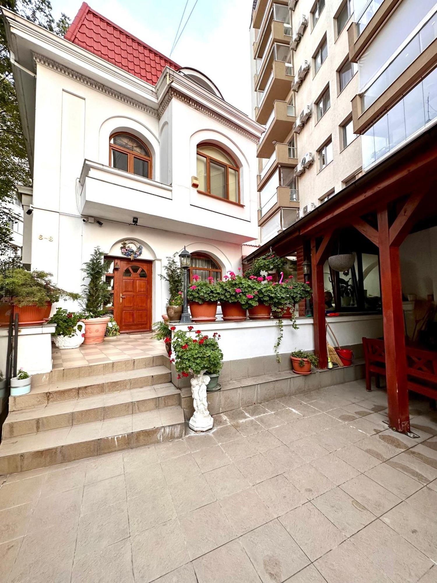 Budapest Residence Bucarest Exterior foto